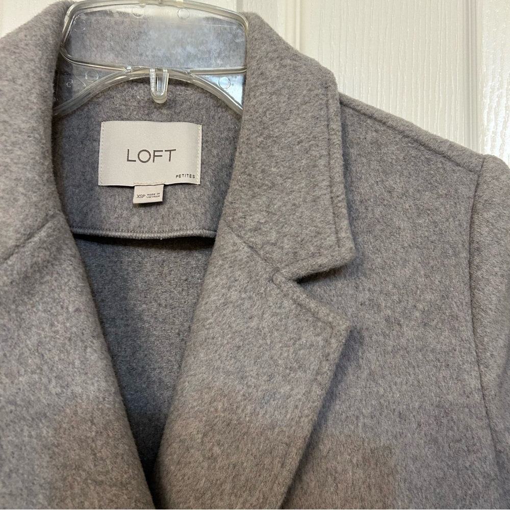 LOFT Wool Blend Double Breasted Coat in Light Gray Size XSP - Picture 3 of 10